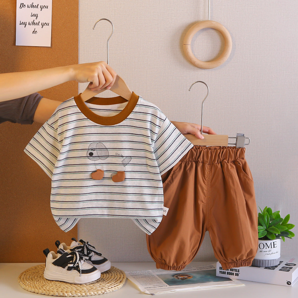 Conjunto Infantil Riscas Manga Curta Verão